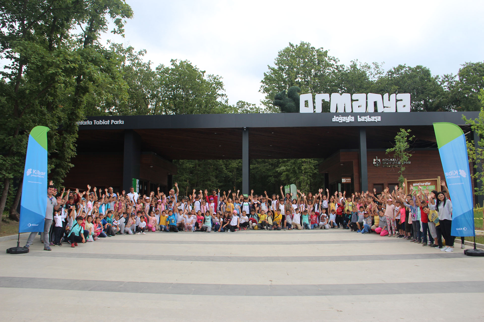 Kibar Freiwillige berührten in einem Jahr das Leben von etwa 4.000